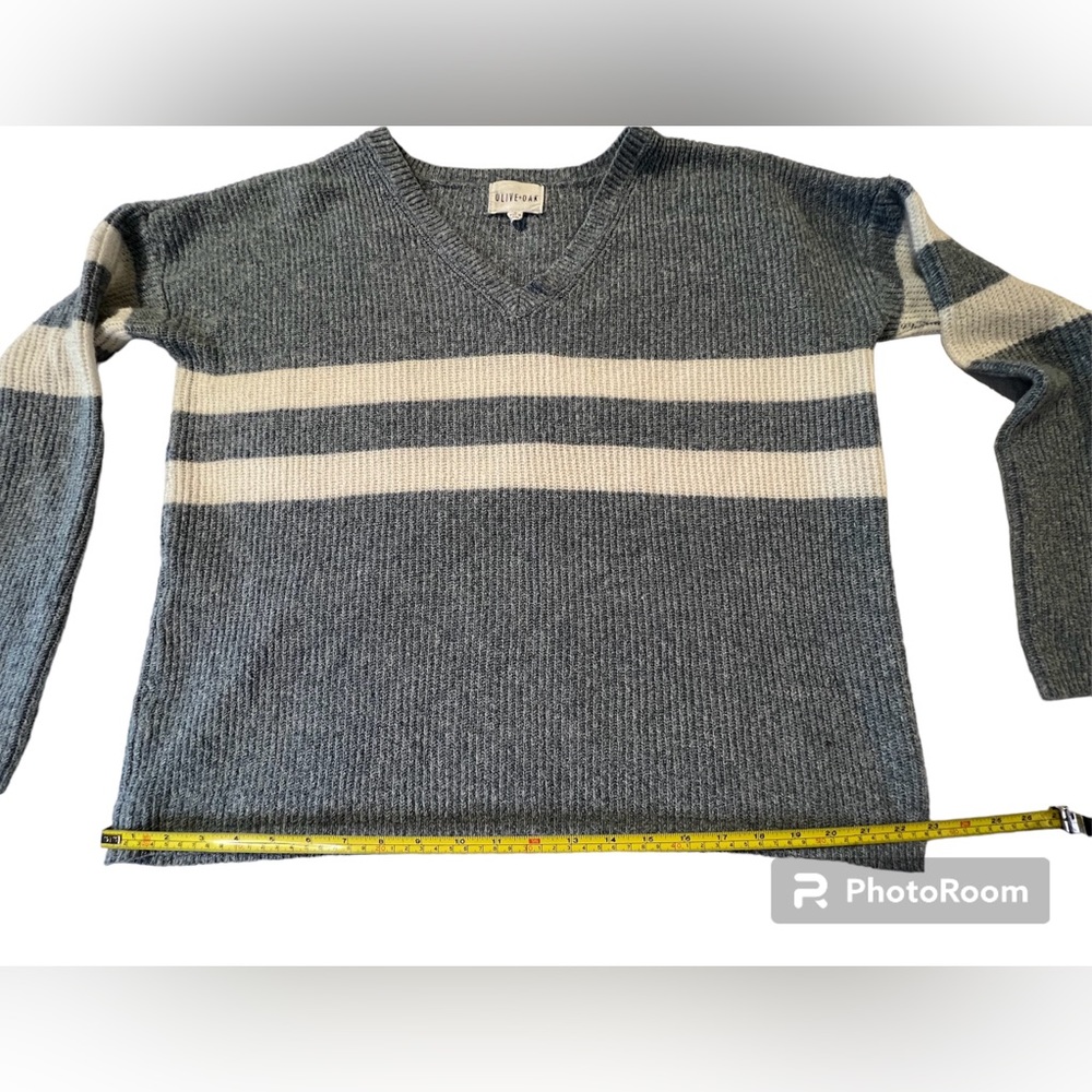 Women’s light blue striped sweater by Olive+Oak size M - Picture 6 of 7